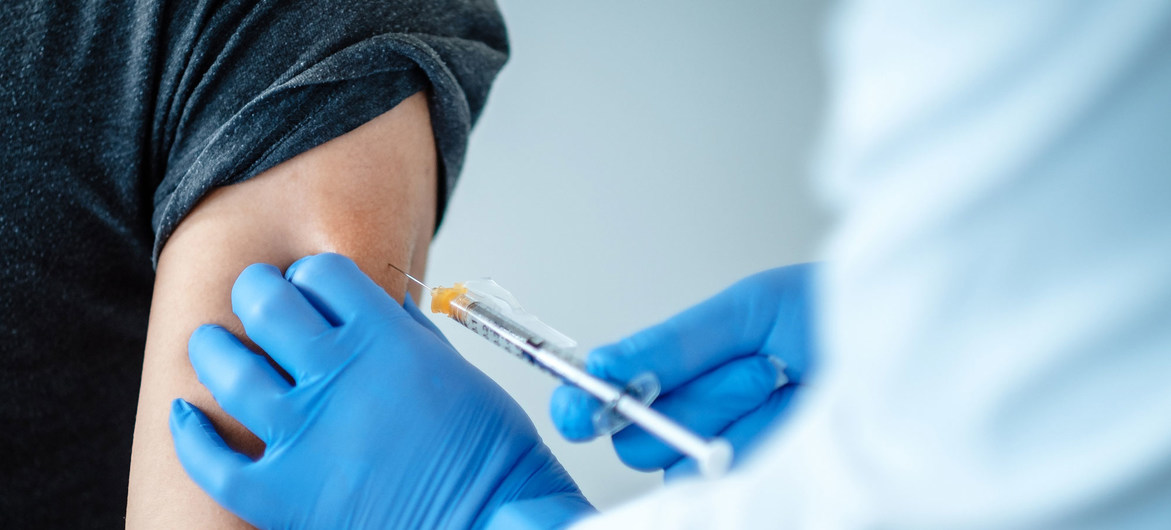 Opinión: varios debieran darse la vacuna contra el virus del caradurismo