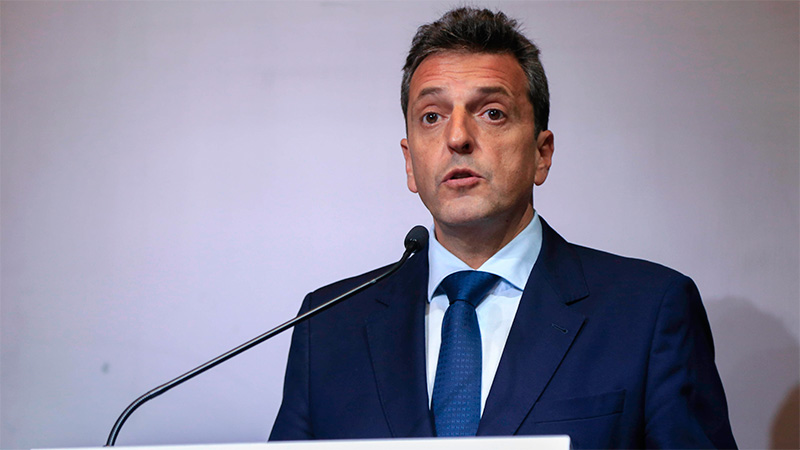 Massa quiere subir el mínimo de Ganancias