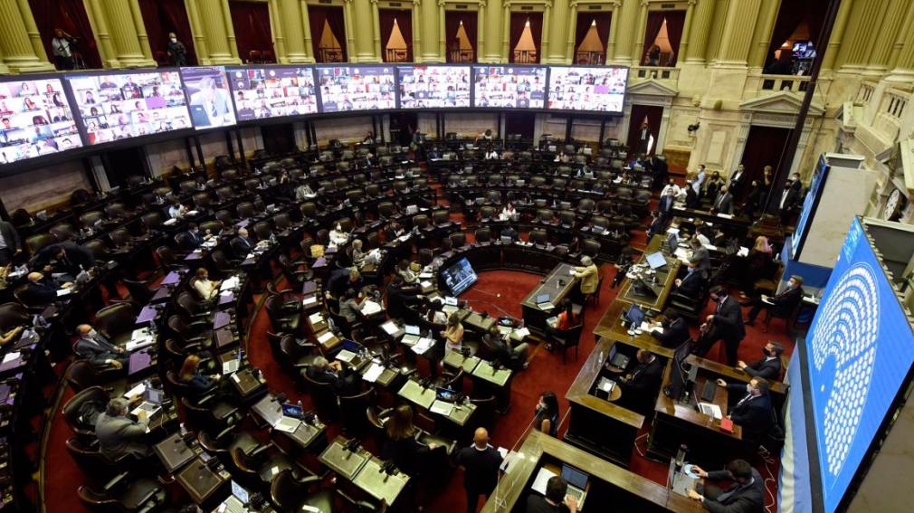 Coimas en ANDIS, Libra Gate y fentanilo, el triple frente de la oposición para acechar a los Milei