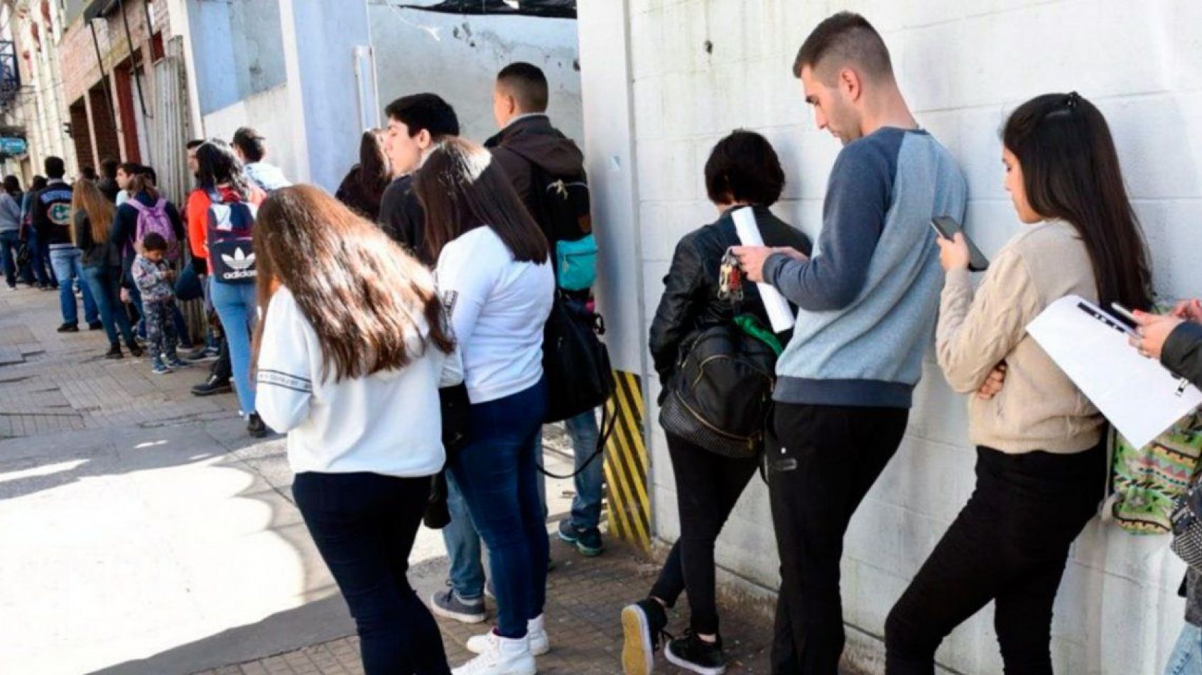 El Indec publicó su informe sobre el mercado de trabajo: el desempleo aumentó en 2025 y cerró el año en 7,5%