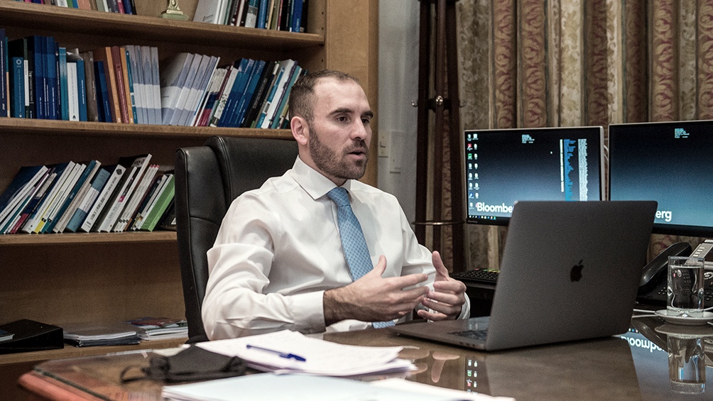Guzmán inicia relaciones con inversores por el FMI