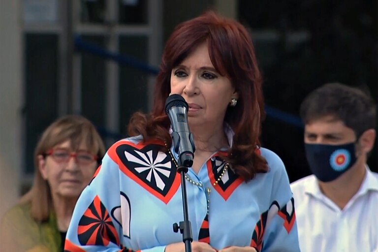 Cristina Kirchner: «No podemos pagar la deuda, no tenemos plata»