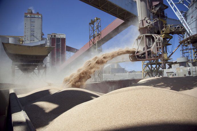 PRECIOS MAYORISTAS TREPARON 6,1% EN FEBRERO IMPULSADOS POR SUBAS EN PETROLEO Y PRODUCTOS AGROPECUARIOS.