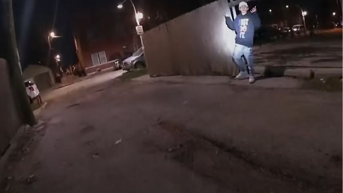 Indignación en EEUU por otro crimen policial: agente ejecutó a un adolescente latino