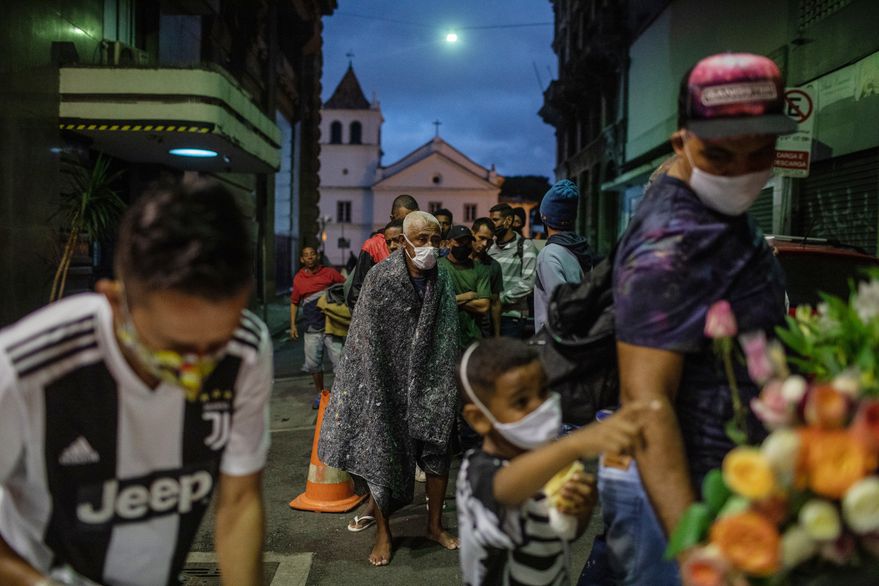 Brasil devastado por el coronavirus, se enfrenta a una epidemia de hambre