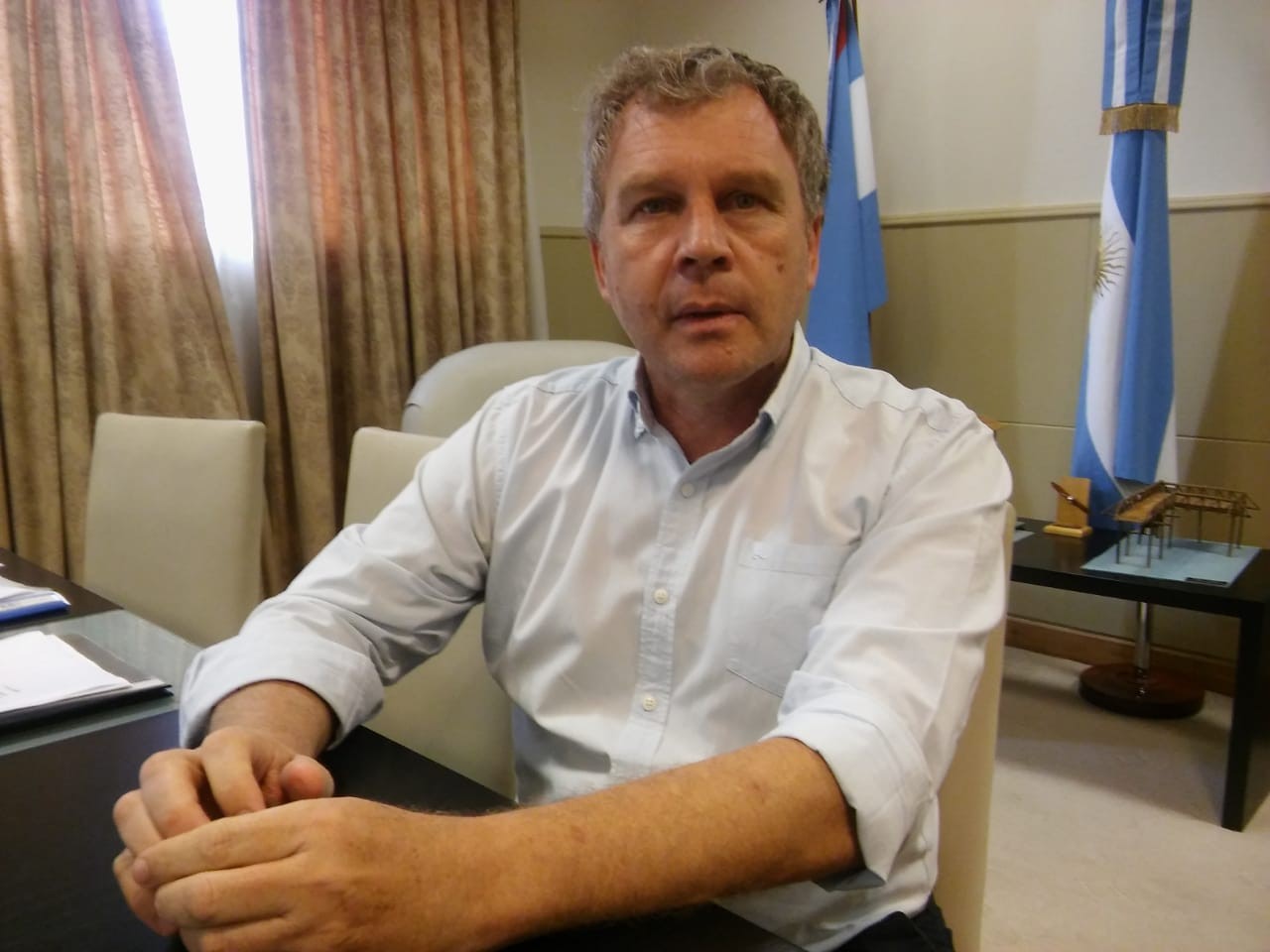 Clases presenciales: Galimberti cruzó a Agmer