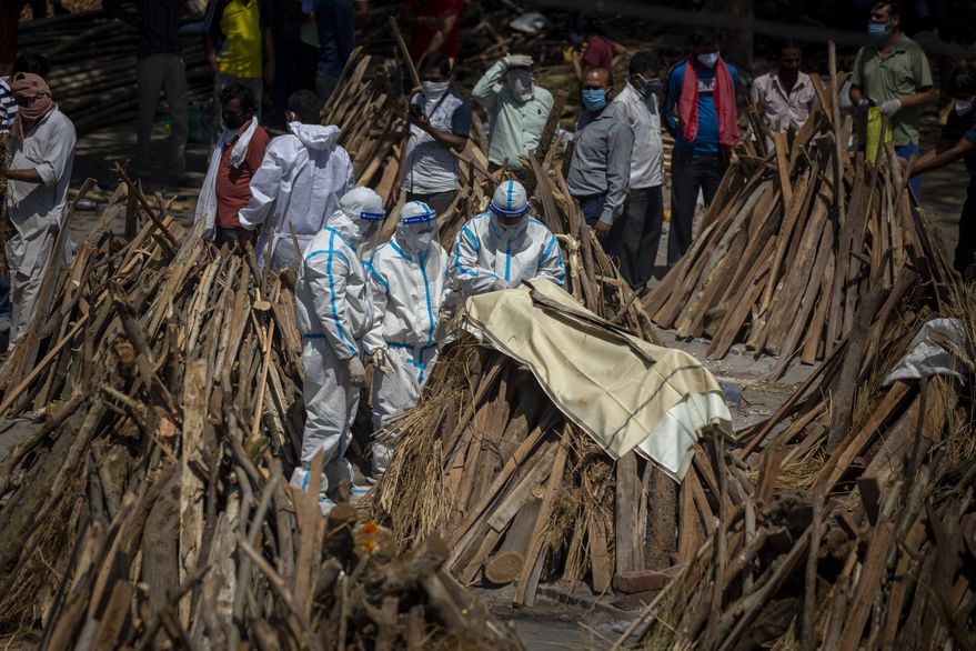 Catástrofe en la India: 234 casos nuevos por minuto, en el quinto día seguido de récord diario