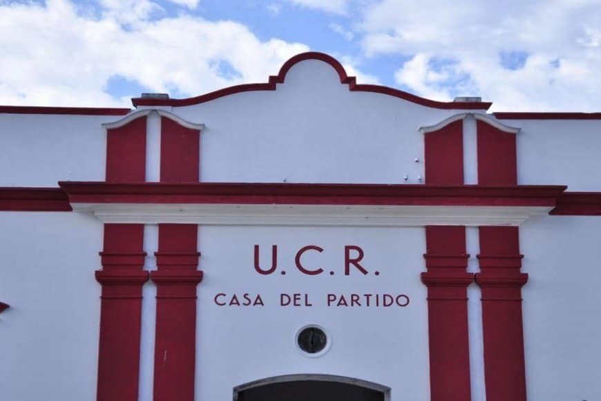 Radicales cuestionan la campaña de vacunación en la provincia