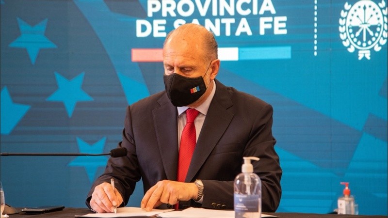 Santa Fe lanza nuevas restricciones por la suba de casos