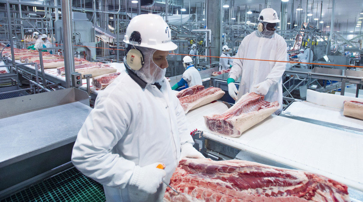 El Gobierno endureció los controles a las exportaciones de carne, granos y lácteos