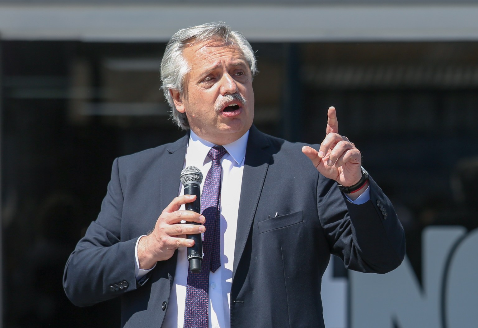 Alberto Fernández cuestionó la sentencia sobre las clases