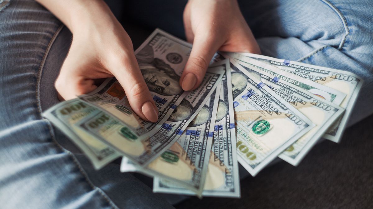 Dólar blue hoy: a cuánto cotiza este domingo 9 de mayo