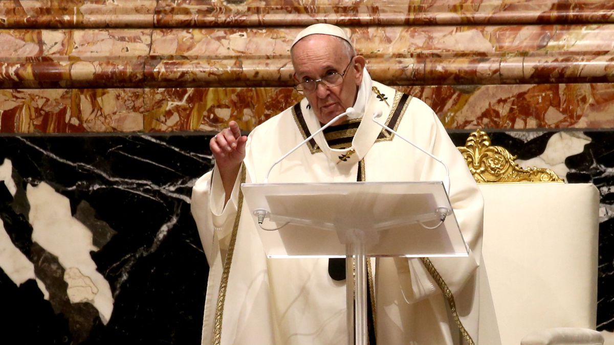 El papa Francisco sufrió una “desmejora repentina” del cuadro respiratorio