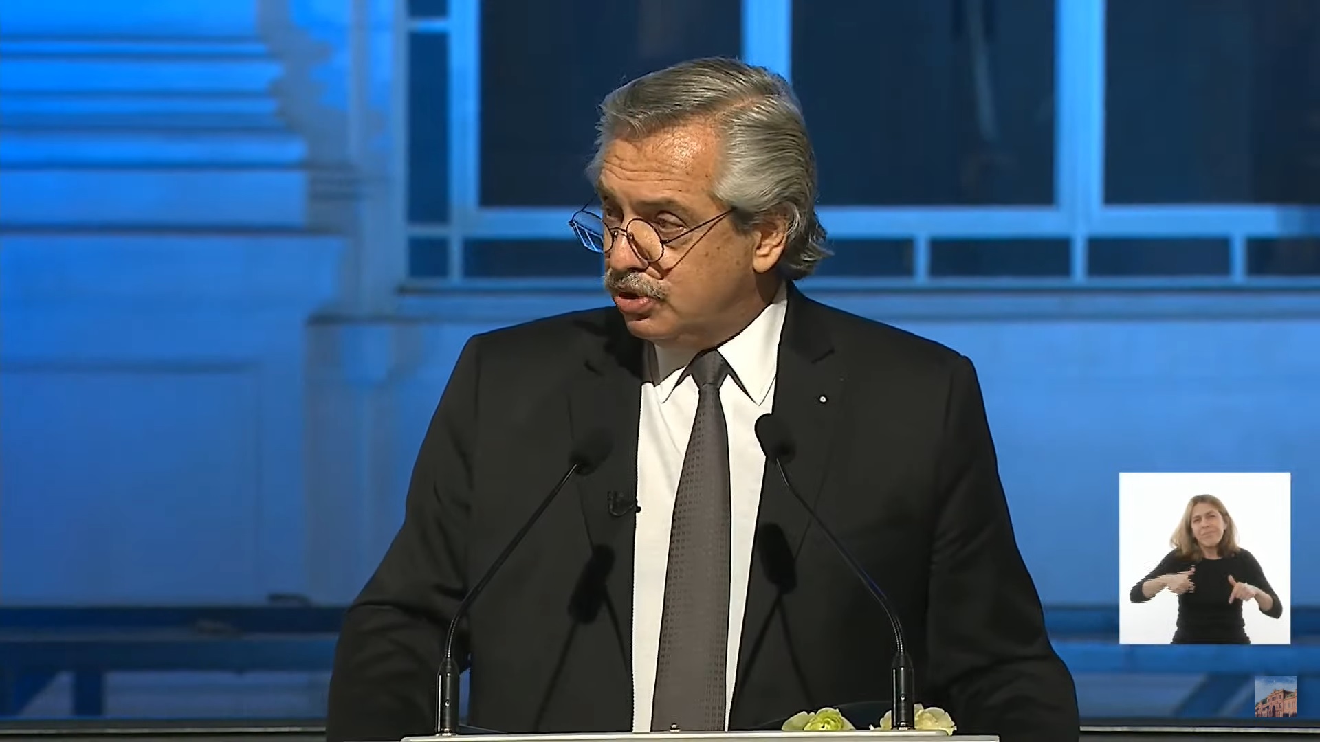 Fernández: «Después del dolor debemos construir una Argentina unida y solidaria»