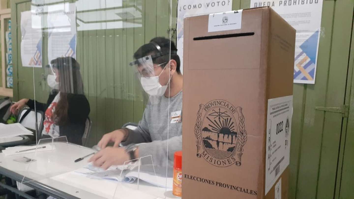 En el primer test electoral del año, el oficialismo provincial se impuso en Misiones y el kirchnerismo quedó tercero