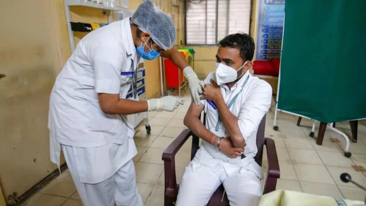 Desesperada, India compra una vacuna no aprobada contra el coronavirus