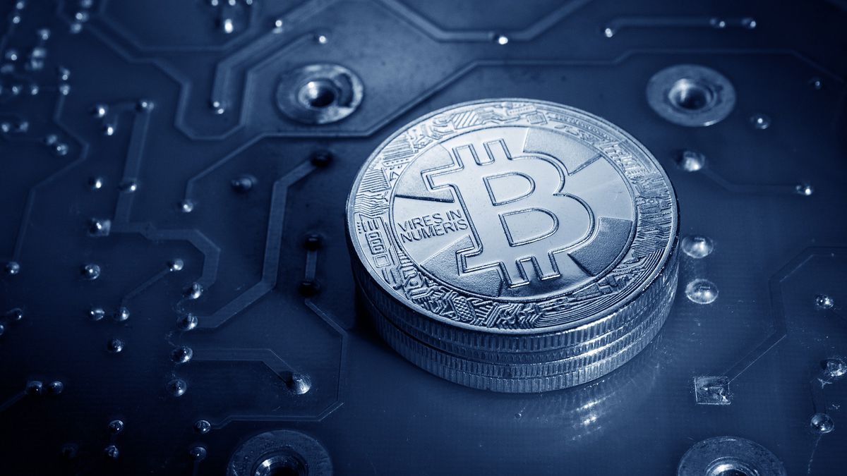 Bitcoin: las señales que apuntan a un nuevo despegue (y las que no)