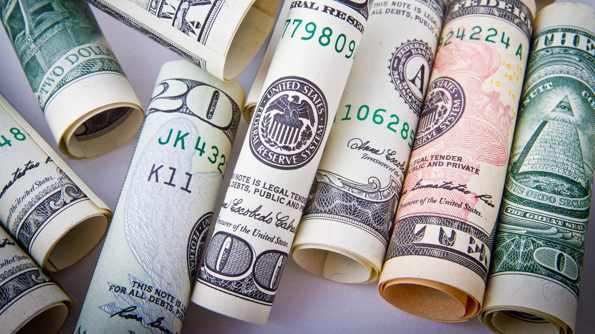 Dólar MEP y CCL suben hasta 2% en el inicio de esta semana