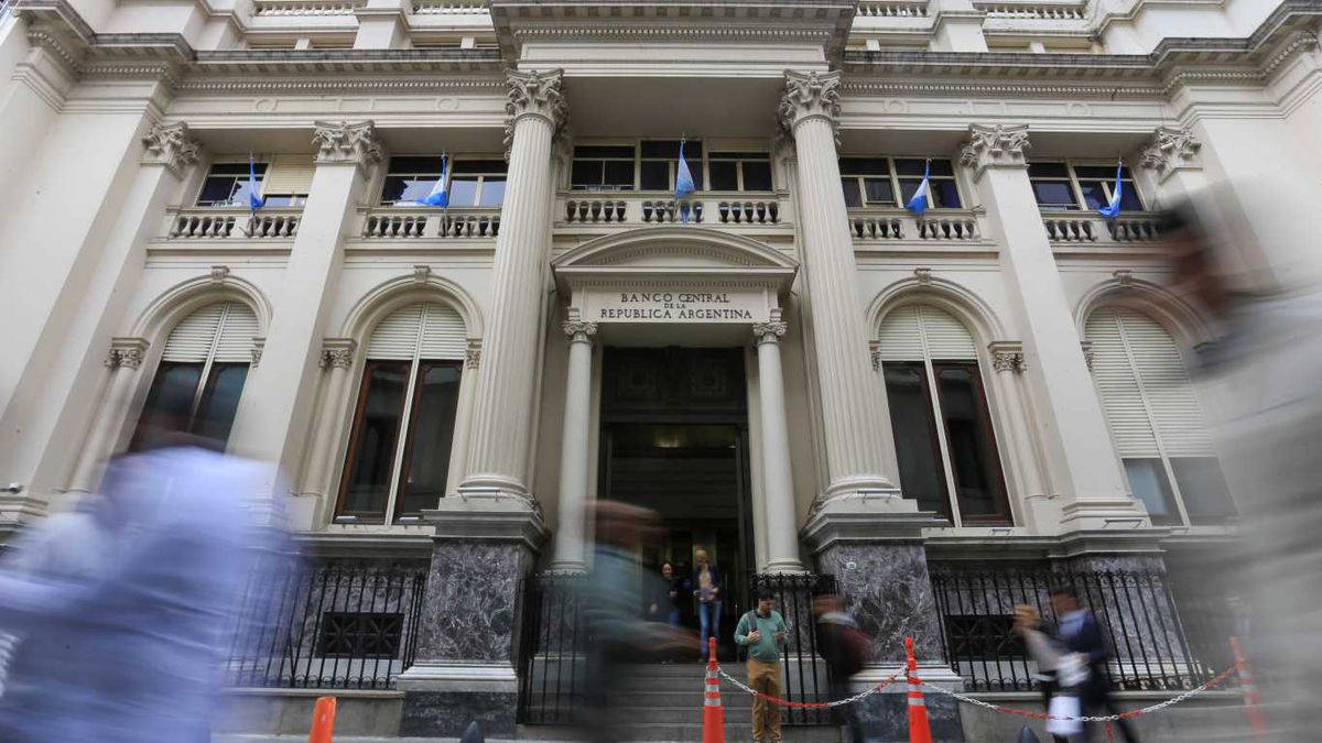 El Banco Central le giró otros $120.000 millones al Tesoro