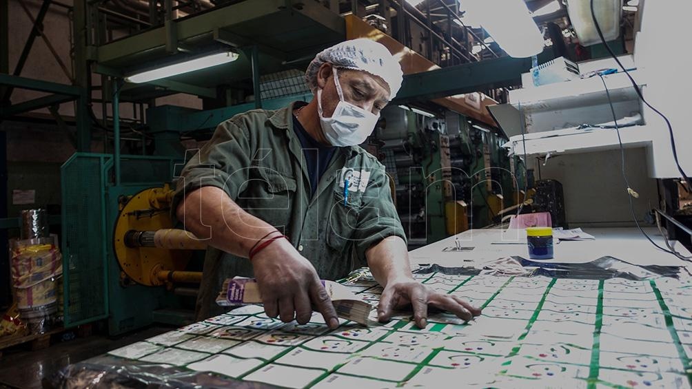 El Frente de Todos presentó un proyecto para transformar los planes sociales en trabajo genuino