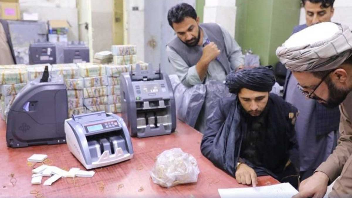 Afganistán: encuentran más de u$s12,3 millones en casa de exreponsables