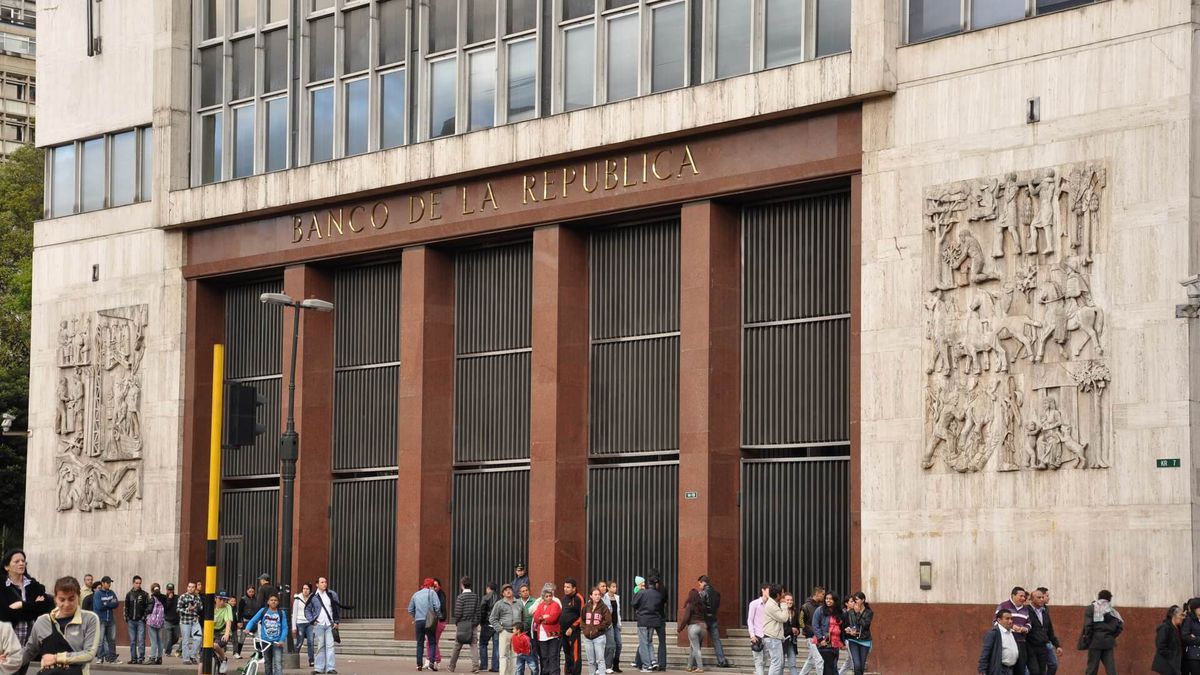 Banco Central de Colombia elevó las proyecciones de crecimiento económico e inflación