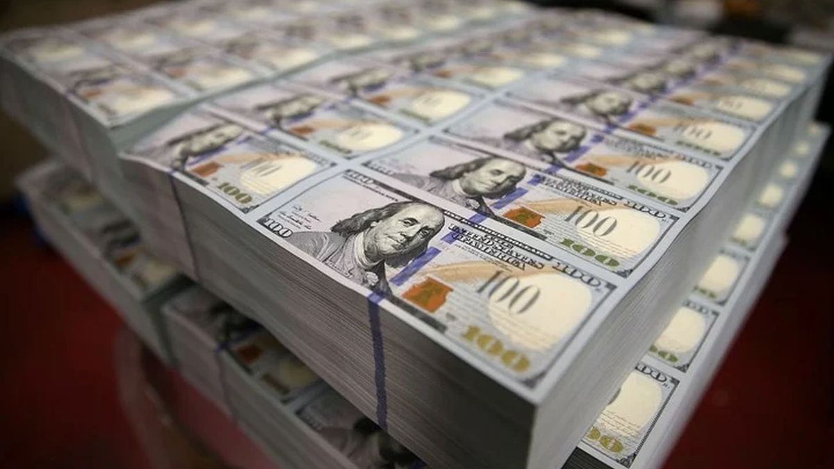 El Gobierno vendió más de u$s500 millones en solo 4 días para frenar al dólar en la previa electoral