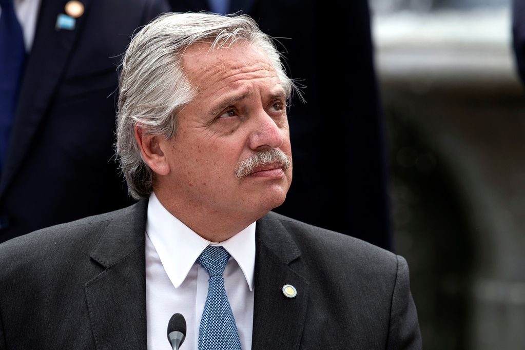 Otra encuesta muestra que el oficialismo caería en Buenos Aires y se amplía la brecha en CABA