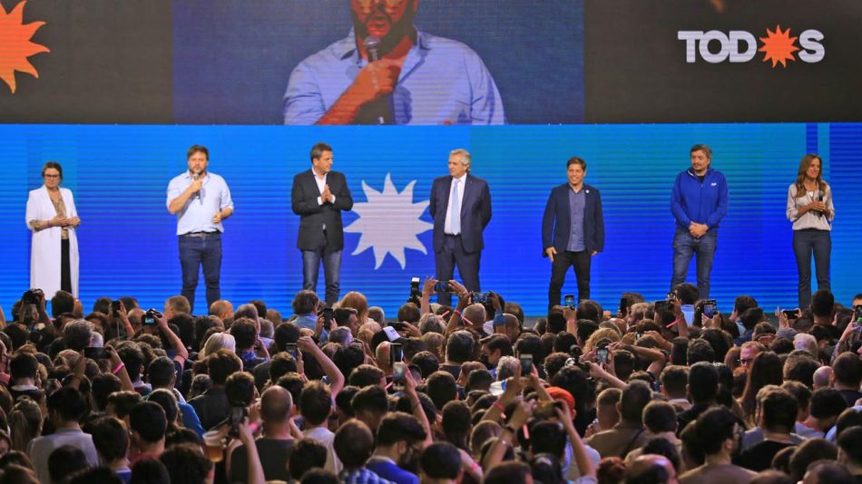 En noviembre, el gasto primario aumentó más del 41% y el déficit primario 188% por sobre la inflación
