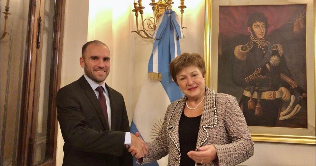 El Gobierno ya pagó los casi u$s1.900 millones al FMI