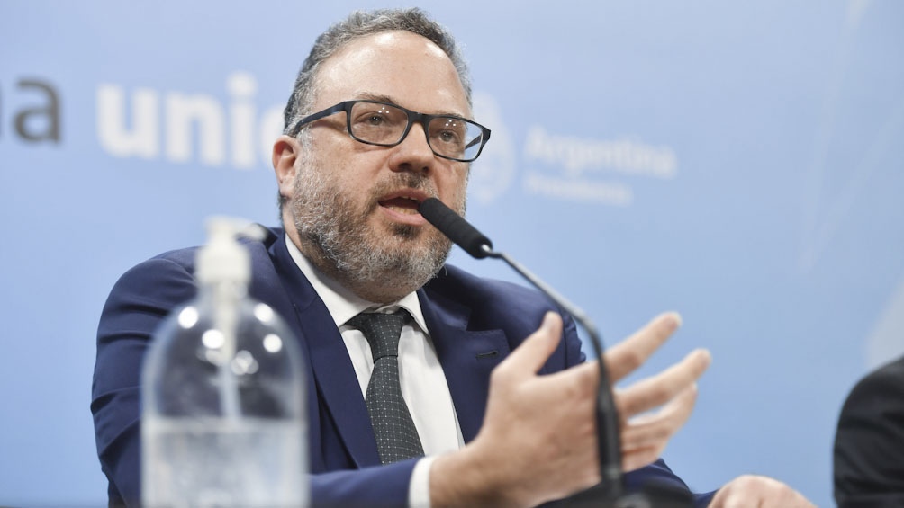 Kulfas: «Nosotros no pensamos que el déficit fiscal sea bueno. Hay que trabajar en reducirlo e ir a un superávit»