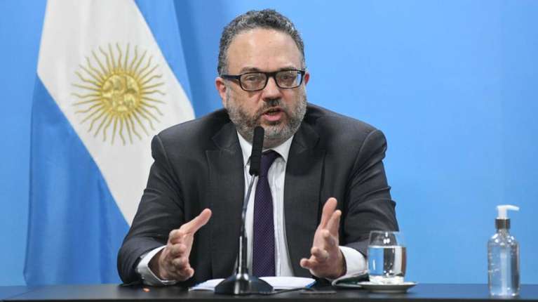 El gobierno subsidia el precio de la harina de trigo y busca retroceder valores del pan a febrero