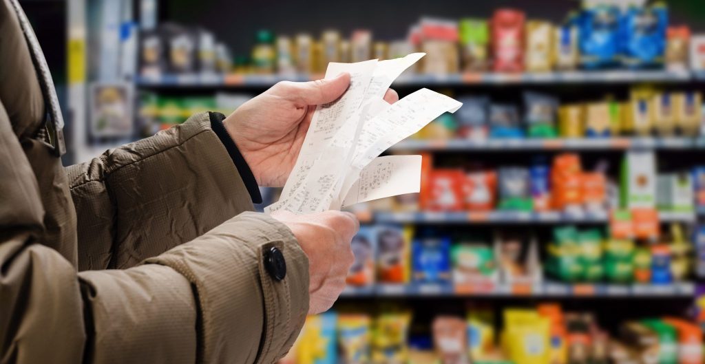 La inflación de octubre se aceleró al 2,3% y acumuló un 31,3% en los últimos 12 meses, según INDEC
