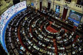 La oposición aprobó la ley de boleta única y empezó a negociar en el Senado