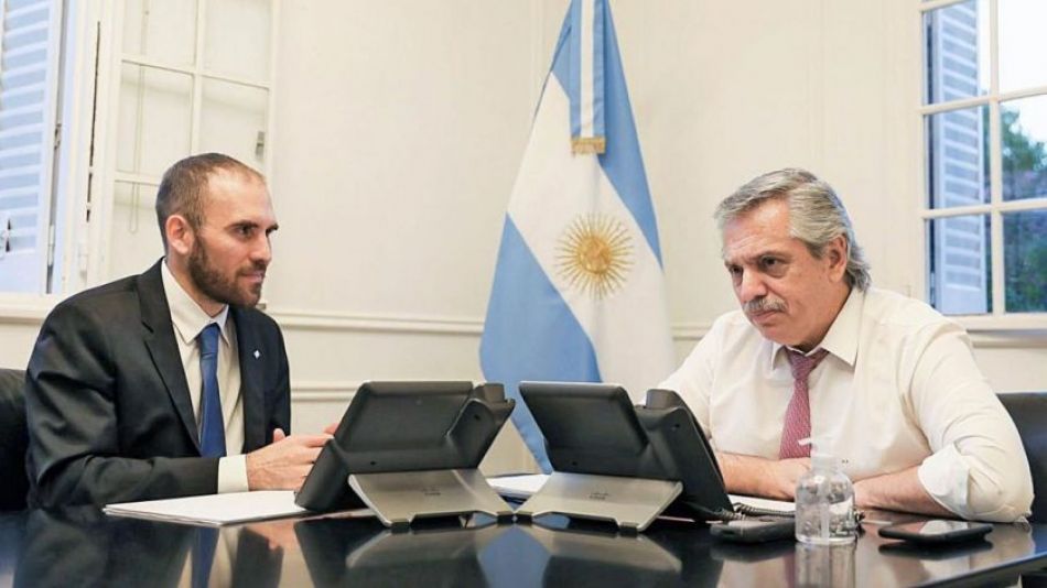 Alberto no termina de aceptar una reorganización del Gobierno y no cede la corrida