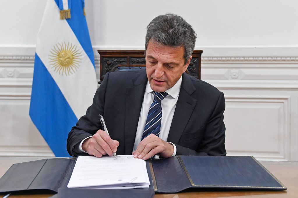 Cambios en el gabinete: todas las altas y bajas tras el desembarco de Sergio Massa