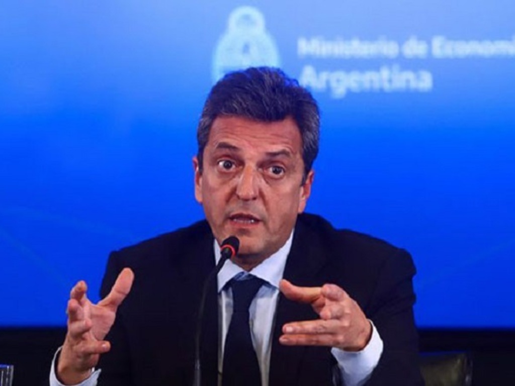 Caen fuerte el blue y los dólares financieros tras el acuerdo para que liquiden los exportadores