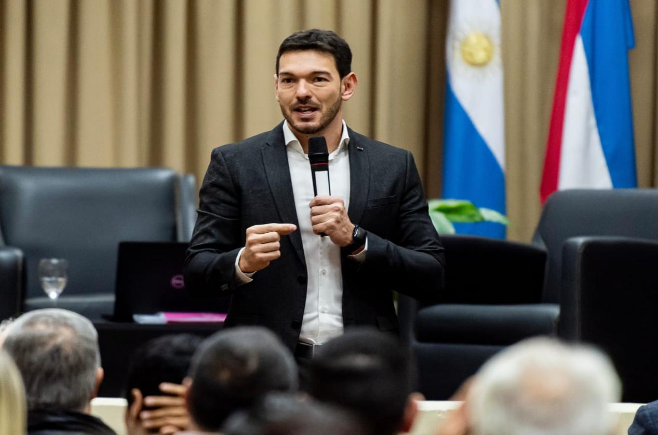 Gainza: “Se están haciendo esfuerzos para aumentar partidas para alimentación”