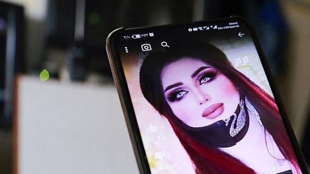 Asesinan a tiros a una famosa tiktoker iraquí, condenada por publicar contenido indecente