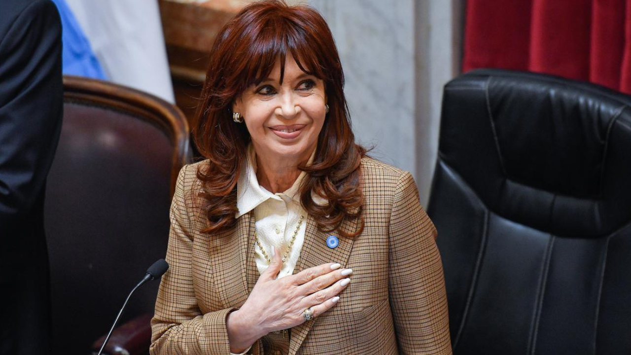 Cristina Kirchner: “Estoy dispuesta a pagar el castigo que me quieren imponer”