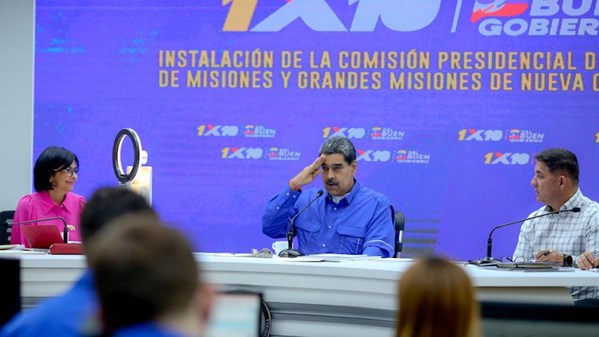 Venezuela envía más de 300 toneladas de ayuda humanitaria a Cuba tras impacto de huracanes
