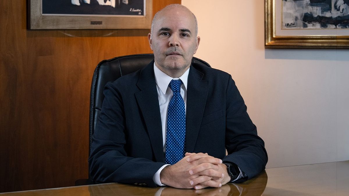 Martín Inthamoussu asumió como vicepresidente del BCU para dar continuidad a la política monetaria