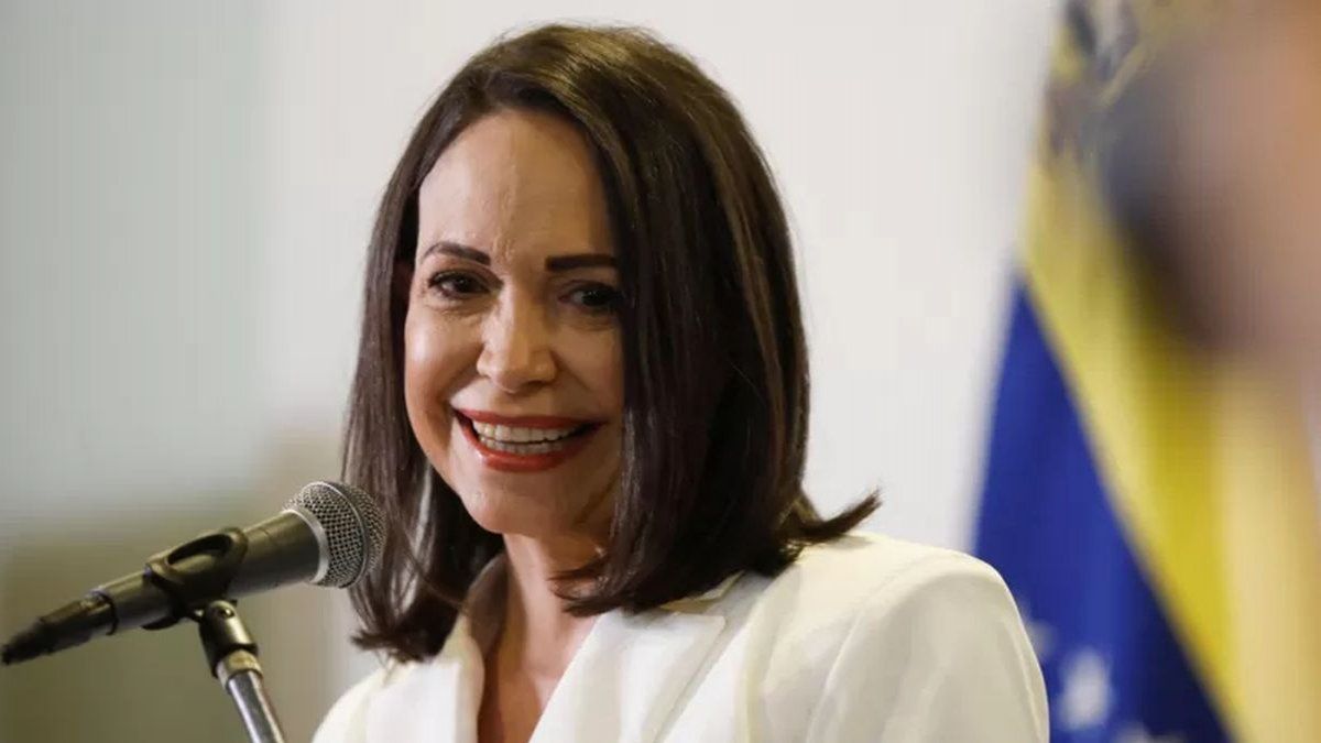 Corina Machado pidió salvoconducto a los diplomáticos asilados en la Embajada argentina en Caracas