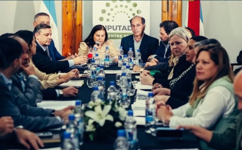 Diputados acelera el debate sobre la reforma política