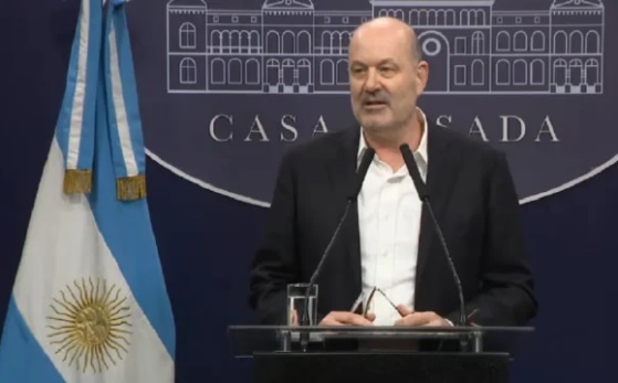 Sturzenegger confirmó que 36.000 empleados públicos perdieron su trabajo en la era Milei