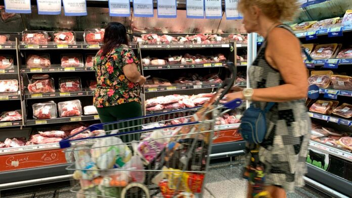 Inflación: cuánto cuesta llenar el «changuito» en cada provincia y qué subas hubo en octubre