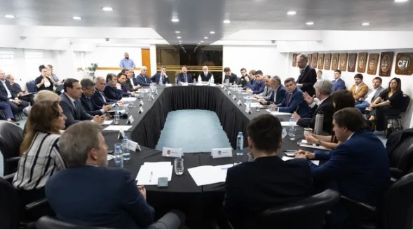 Gobernadores de todos los sectores se reunieron en el CFI y presionan a Nación por el Presupuesto 2025
