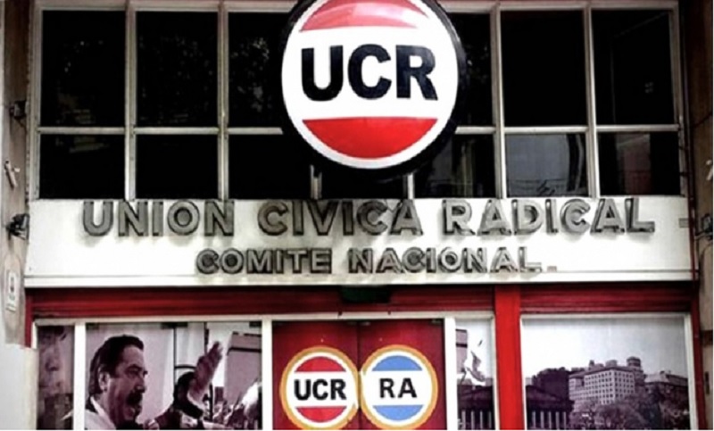 La UCR denunció un “inédito” ataque a la oficina de Martín Lousteau, ubicada a metros del Congreso