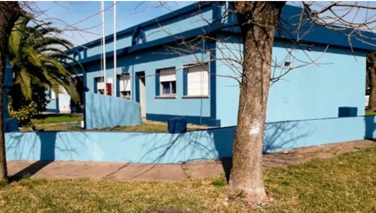 Una mujer mató a su pequeña hija y luego se quitó la vida en Villa Domínguez