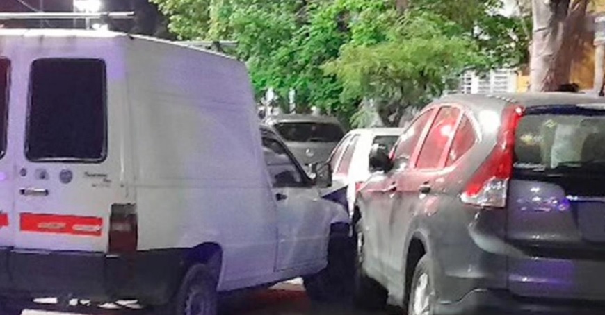 Un hombre murió tras chocar con tres vehículos en avenida Ramírez en Paraná